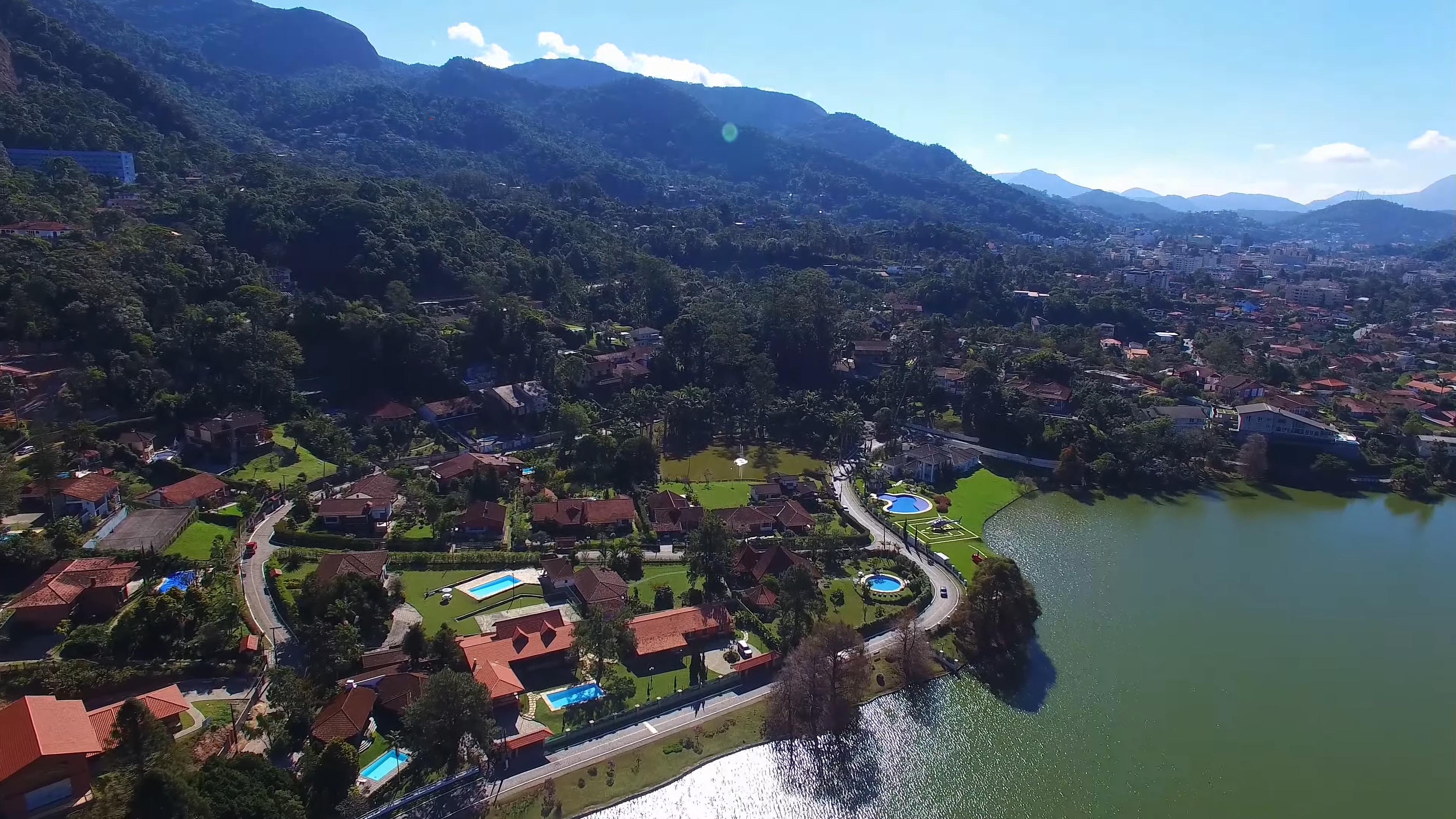 Vista aérea do terreno na Fazenda da Paz